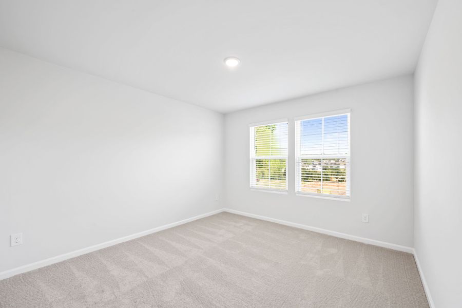 Spacious, unfurnished interior of a new home in Grand Arbor, Blythewood (Image 31).