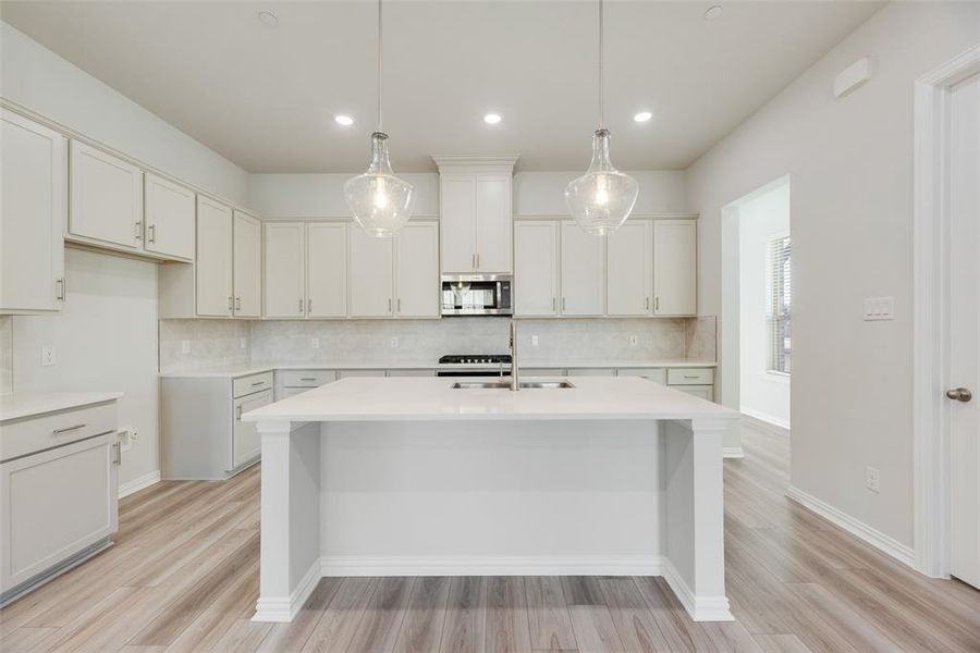 Furnished interior view inside a new home in Wade Settlement Townhomes, Frisco (Image 7).
