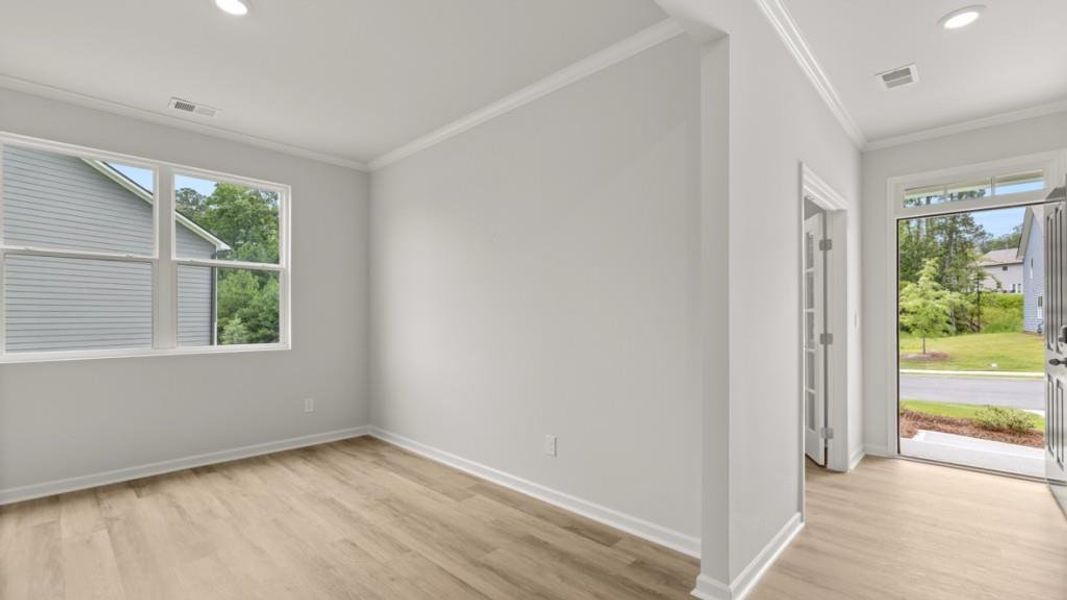 Spacious, unfurnished interior of a new home in Northwoods at Mirror Lake, Villa Rica (Image 21).