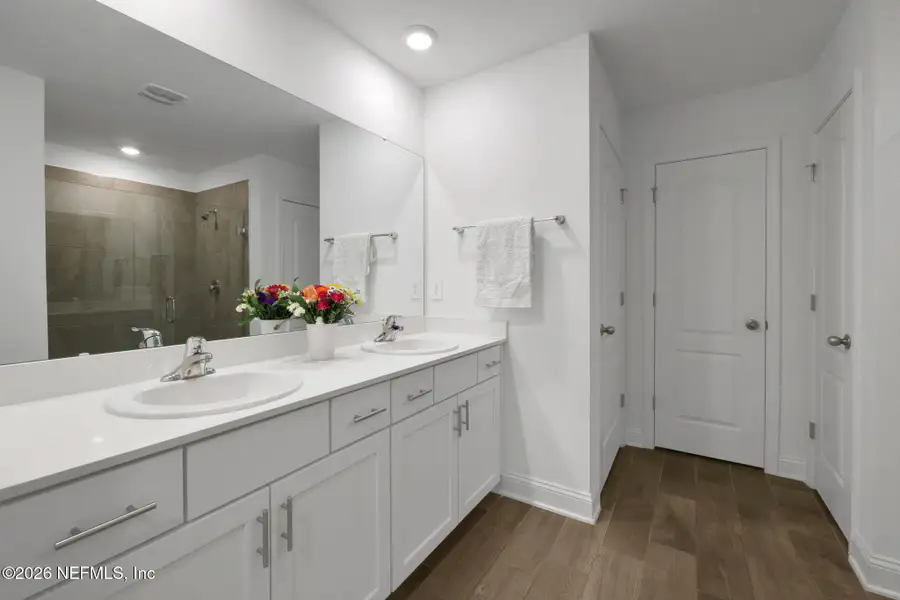 Furnished interior view inside a new home in Cross Creek, Green Cove Springs (Image 37).