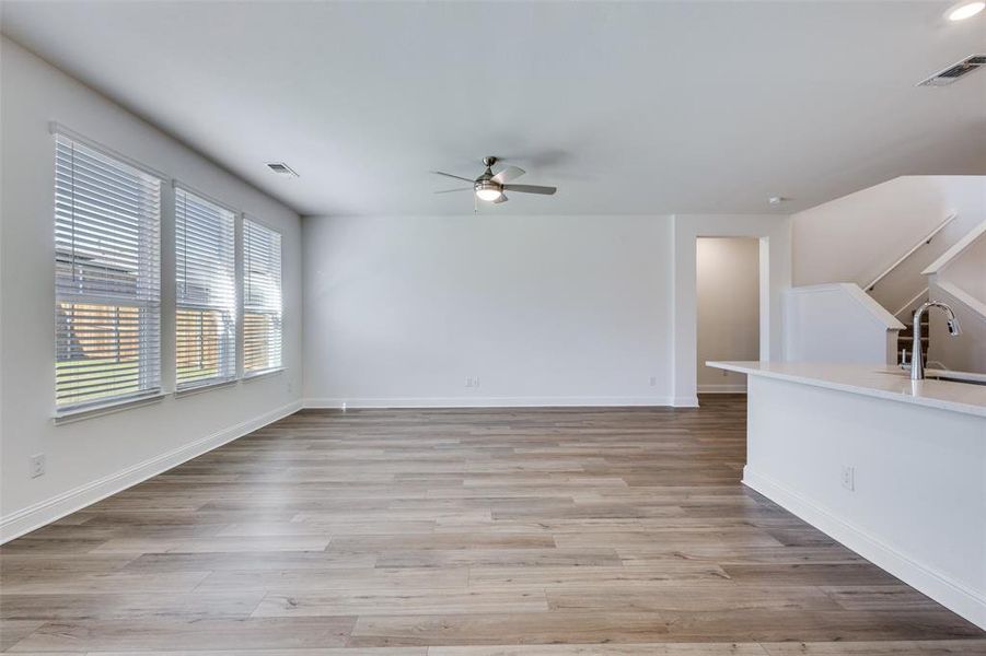 Spacious, unfurnished interior of a new home in Princeton Estates, Princeton (Image 30).