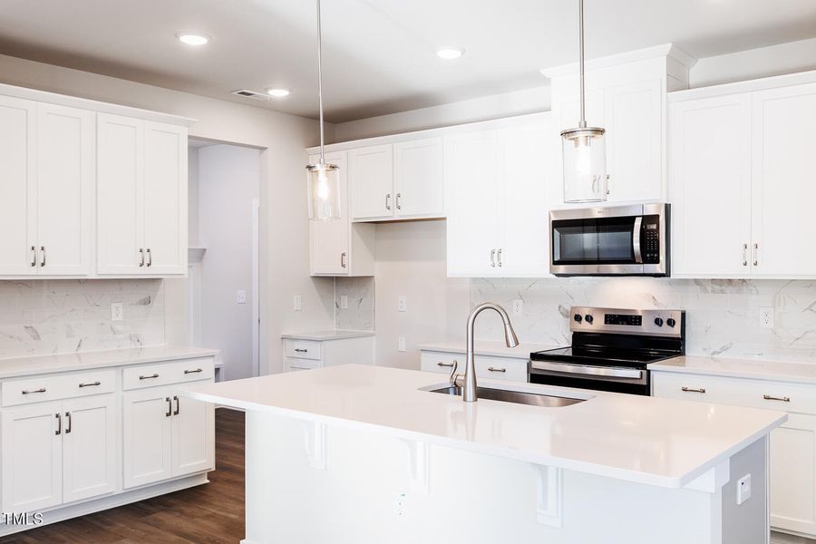 Stonebarrow_Lot48_MorganFC_QMI (9) Stonebarrow_Lot48_MorganFC_QMI (9)