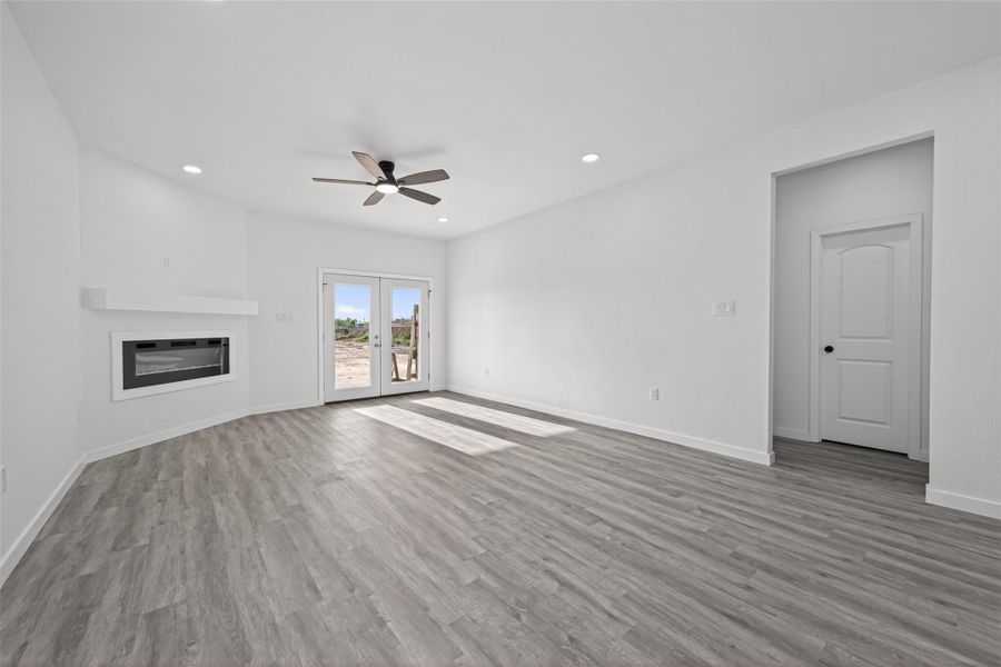 Spacious, unfurnished interior of a new home in , Cleveland (Image 15).