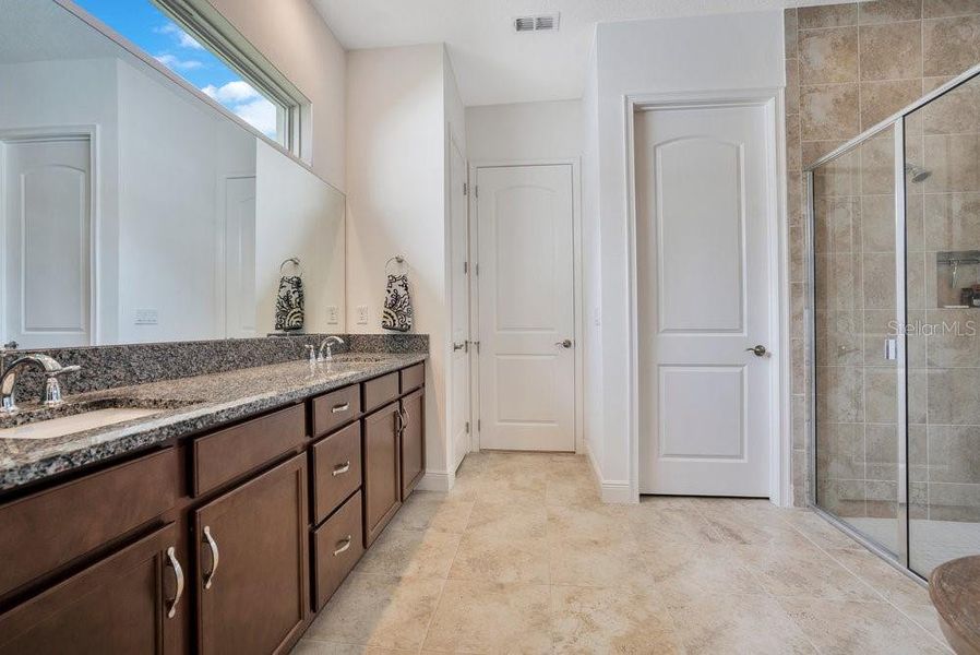 Furnished interior view inside a new home in , St. Cloud (Image 32).