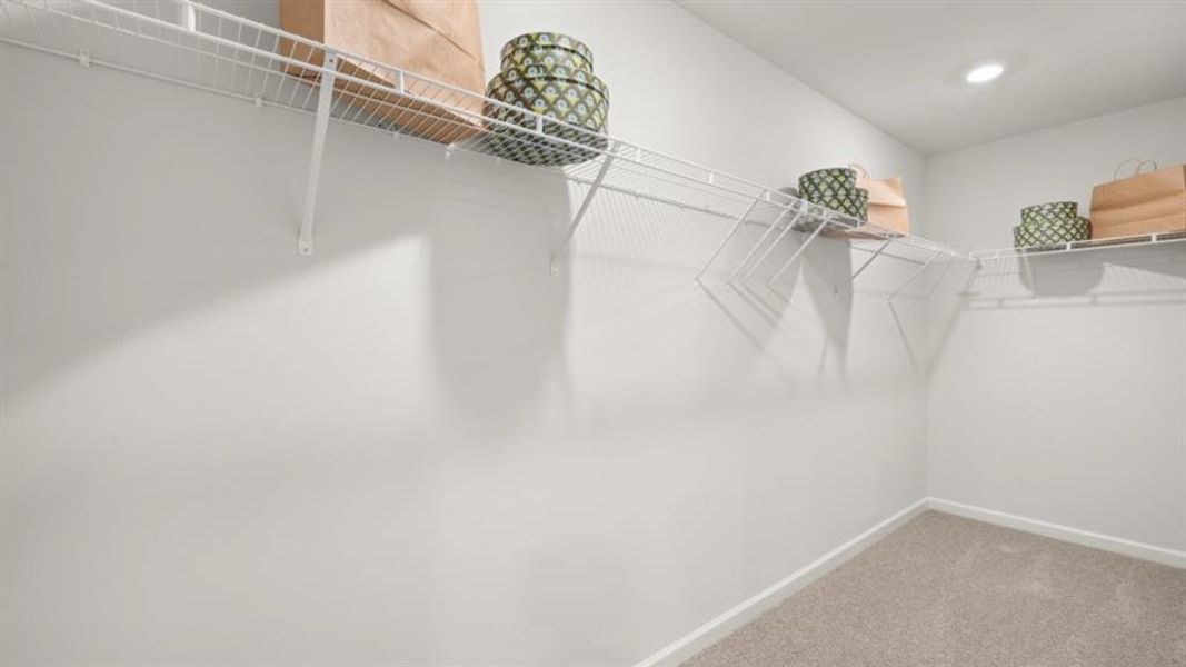 Spacious, unfurnished interior of a new home in Oconee Overlook Townhomes, Gainesville (Image 22).