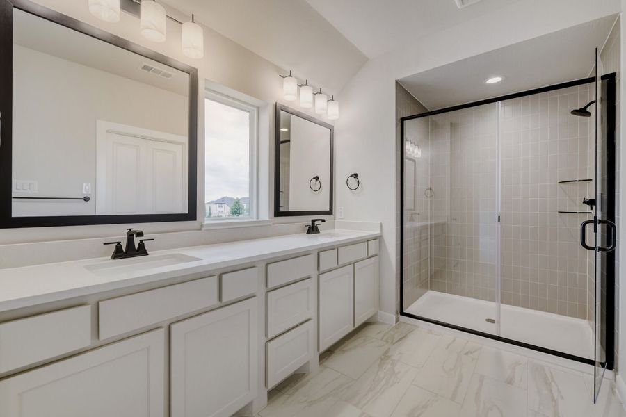 3245 Vaquero - Primary Bathroom 3245 Vaquero - Primary Bathroom