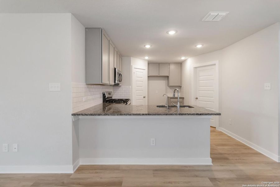 Furnished interior view inside a new home in Willow Point, San Antonio (Image 9). Furnished interior view inside a new home in Willow Point, San Antonio (Image 9).