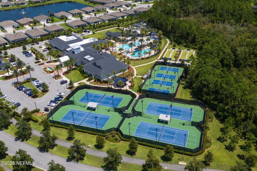 Image 67 of a home in Del Webb Nocatee.