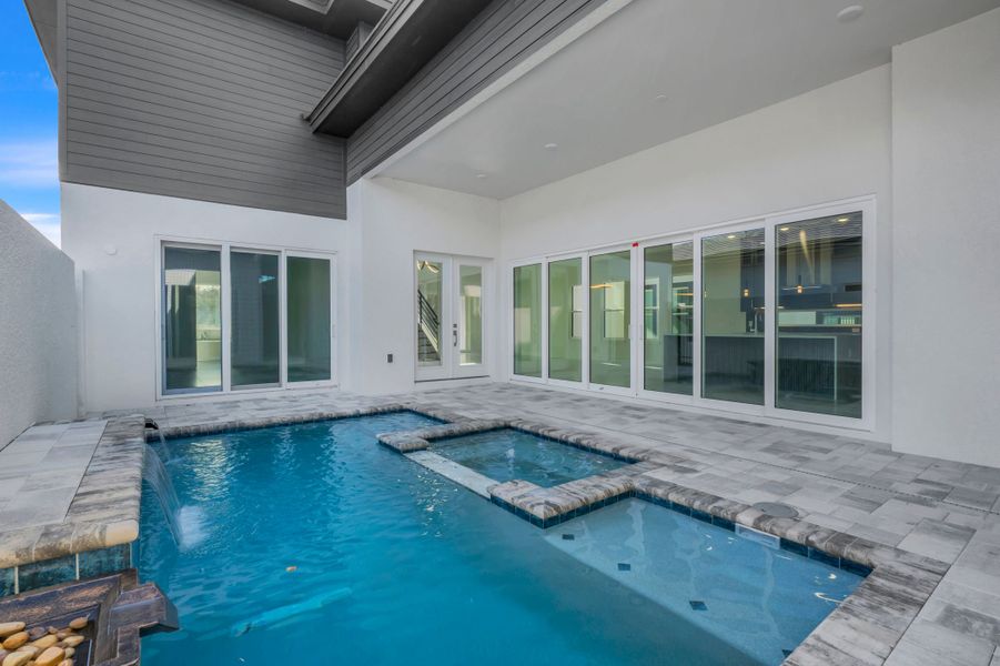 Representative exterior details of a home built from the Courtyard 50 by ABD Development in Hampton Green at Providence, Davenport (Image 33).