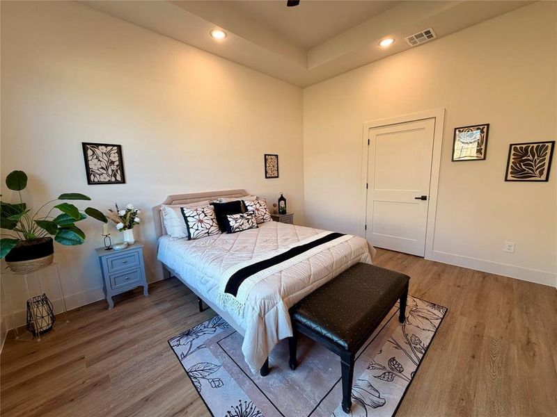 Furnished interior view inside a new home in , Fort Worth (Image 10). Furnished interior view inside a new home in , Fort Worth (Image 10).