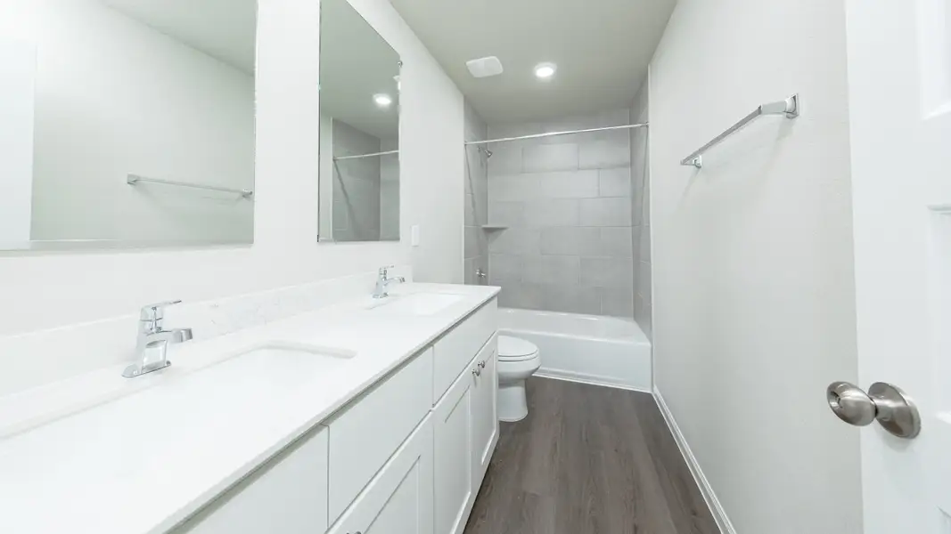 Secondary Bathroom Secondary Bathroom