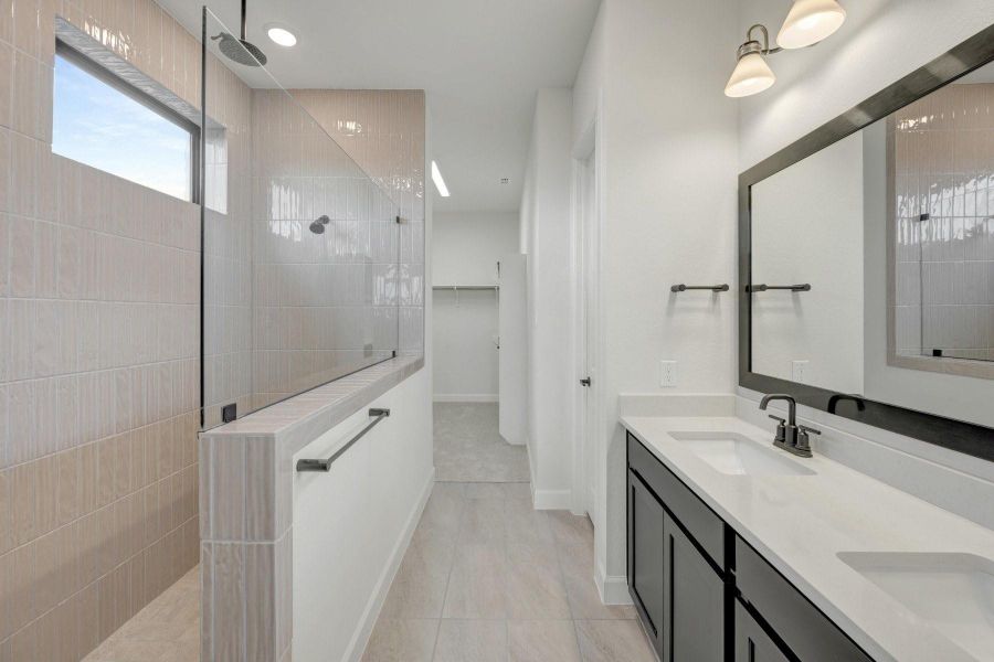 Furnished interior view inside a new home in Sienna - Grove Collection, Missouri City (Image 13).
