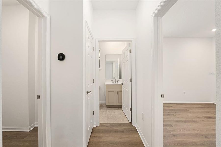 Spacious, unfurnished interior of a new home in , Ocala (Image 17).