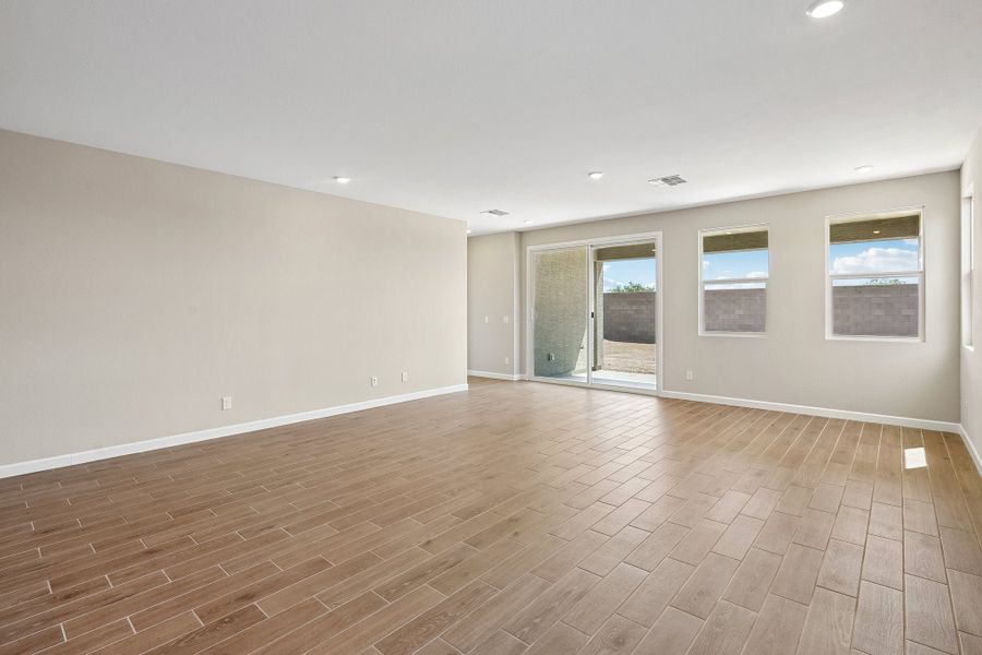 4br New Home in Goodyear, AZ.  - Slide 6