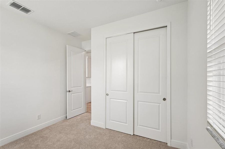 Spacious, unfurnished interior of a new home in Sweetwater at Lakewood Ranch, Lakewood Ranch (Image 7).