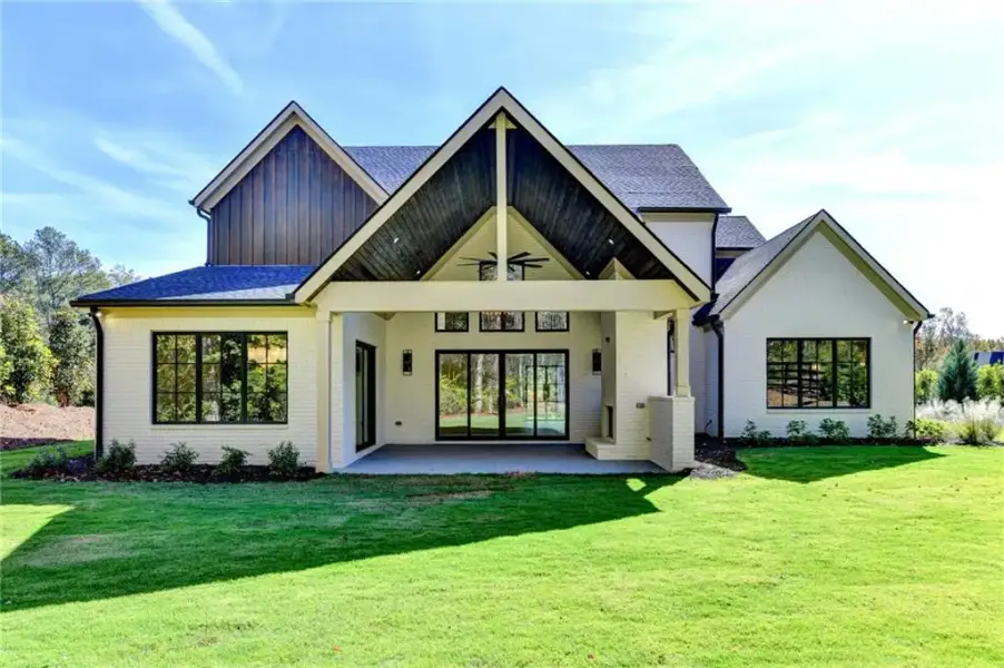 Front exterior of a new home in Lyndon Creek, Milton, GA, highlighting curb appeal (Image 37).