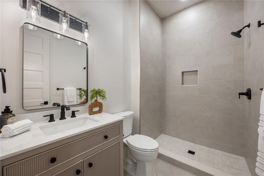 Furnished interior view inside a new home in , Winter Park (Image 6).