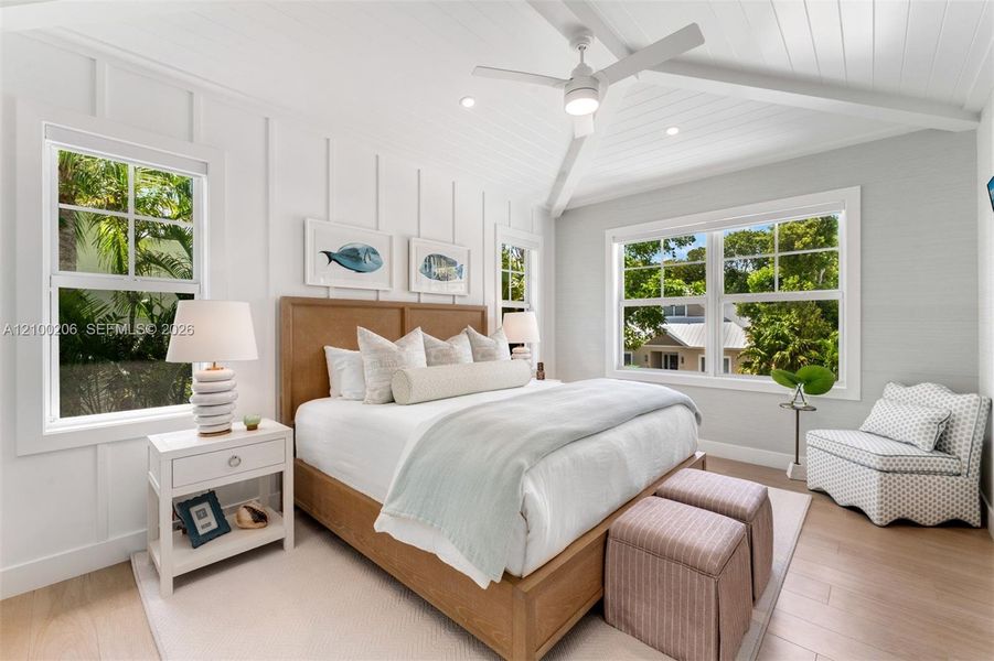 Furnished interior view inside a new home in , Tavernier (Image 49).