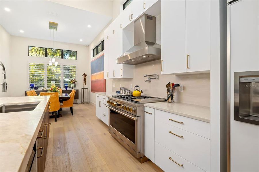 Furnished interior view inside a new home in , Sarasota (Image 18).