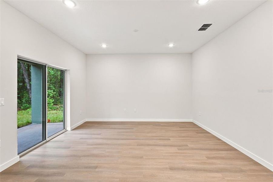 Spacious, unfurnished interior of a new home in , Mount Plymouth (Image 24). Spacious, unfurnished interior of a new home in , Mount Plymouth (Image 24).