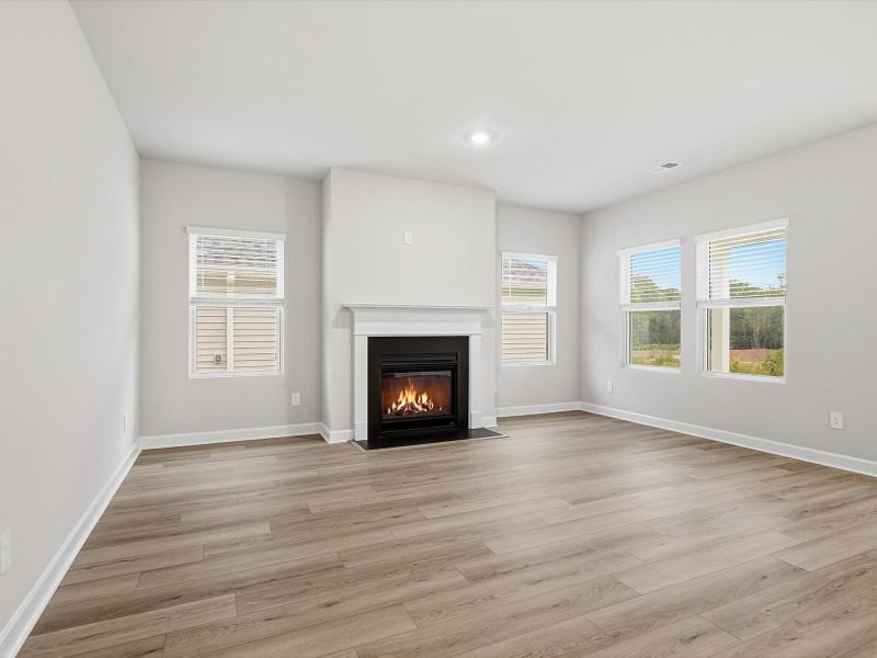 Spacious, unfurnished interior of a new home in Vickery Station, Woodruff (Image 12). Spacious, unfurnished interior of a new home in Vickery Station, Woodruff (Image 12).