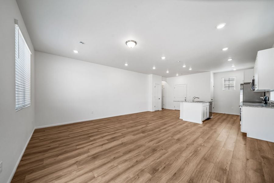 Spacious, unfurnished interior of a new home in Reunion, Commerce City (Image 18). Spacious, unfurnished interior of a new home in Reunion, Commerce City (Image 18).