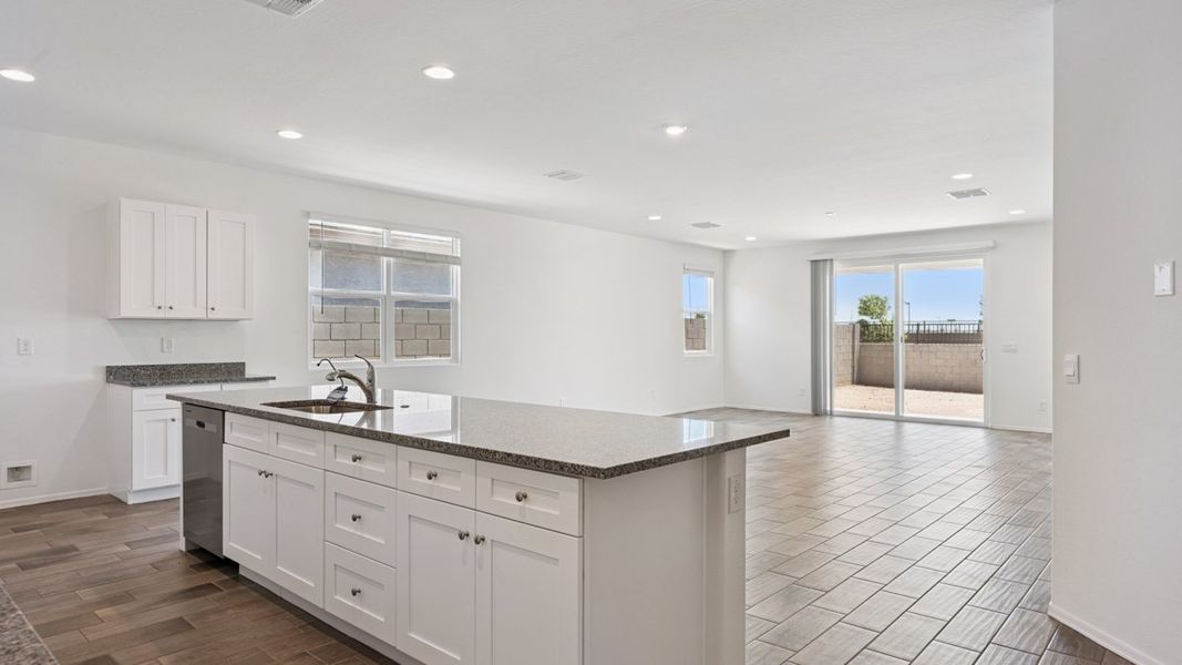 Furnished interior view inside a new home in Moonlight, Maricopa (Image 5).