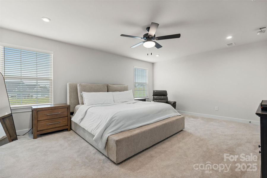 Furnished interior view inside a new home in , Spartanburg (Image 26).