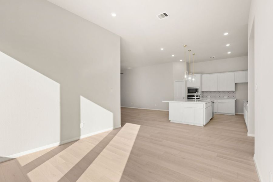 2,479sf New Home in Manvel, TX. - Slide 8 2,479sf New Home in Manvel, TX. - Slide 8