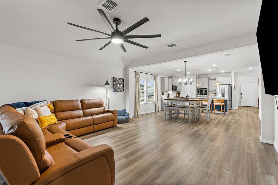 Furnished interior view inside a new home in Foxborough, Waco (Image 6).