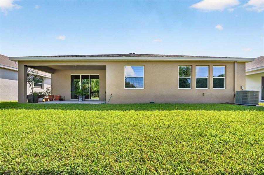 Exterior details and patio area of a home in , Ocala (Image 4). Exterior details and patio area of a home in , Ocala (Image 4).