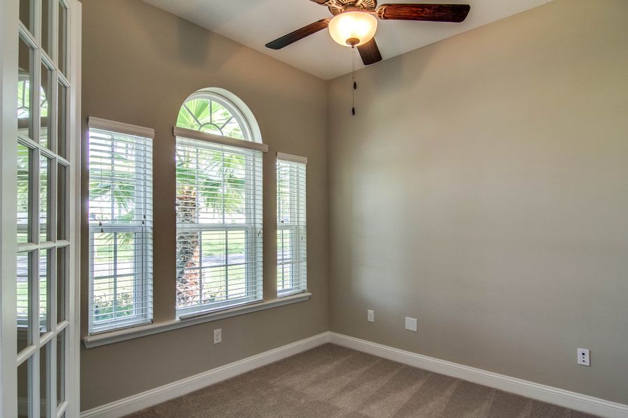 Representative unfurnished interior of a home built from the Lena by Riverside Homes in Hidden Creek at SilverLeaf 70' Series, St. Augustine (Image 15).