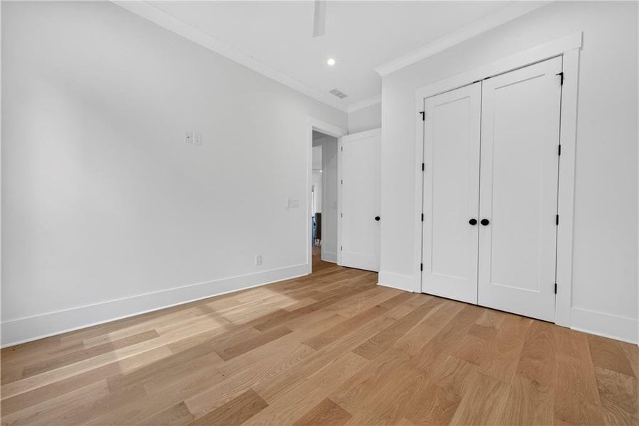 Spacious, unfurnished interior of a new home in , White Plains (Image 65).
