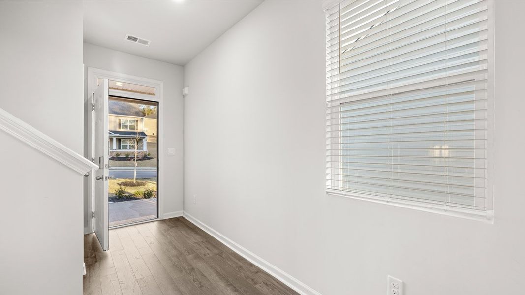 Image 50 of a home in Southwind Village.