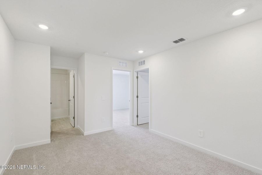Spacious, unfurnished interior of a new home in Parkside at Shearwater, St. Augustine (Image 17).