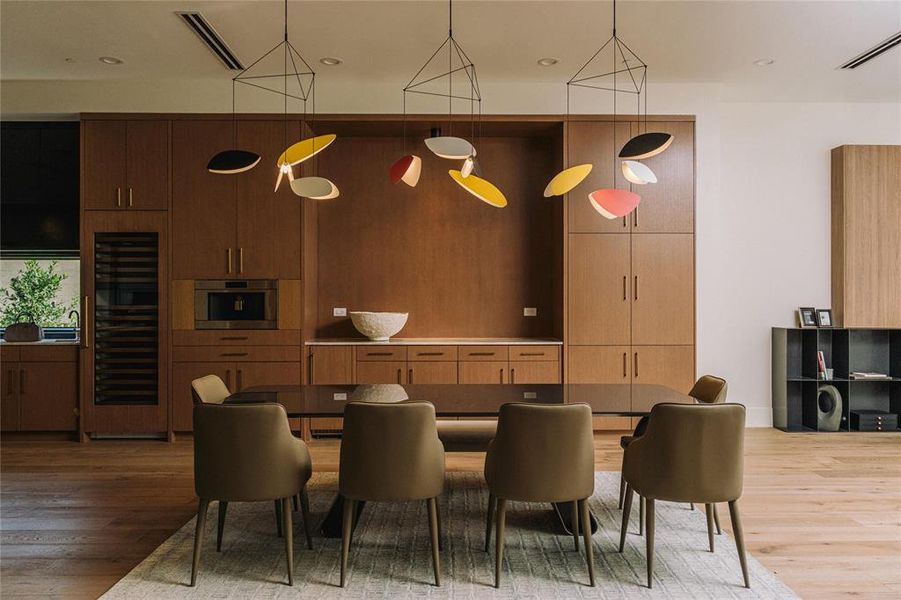 Furnished interior view inside a new home in , Dallas (Image 14).