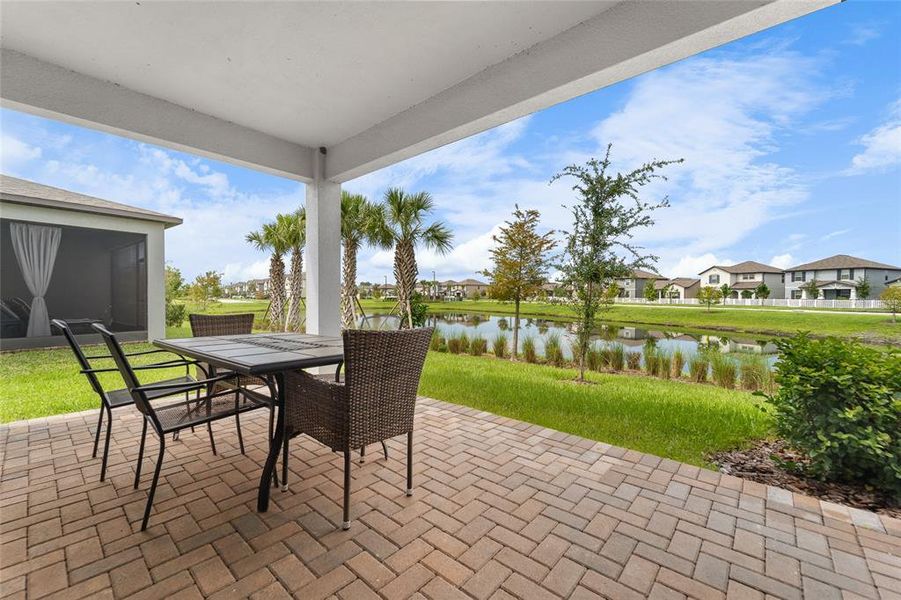 Furnished interior view inside a new home in , Land O' Lakes (Image 7).