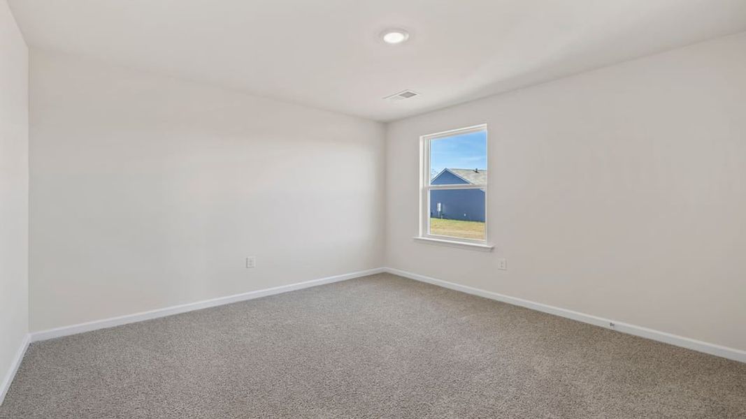 Spacious, unfurnished interior of a new home in Baxter Village, Boiling Springs (Image 22).