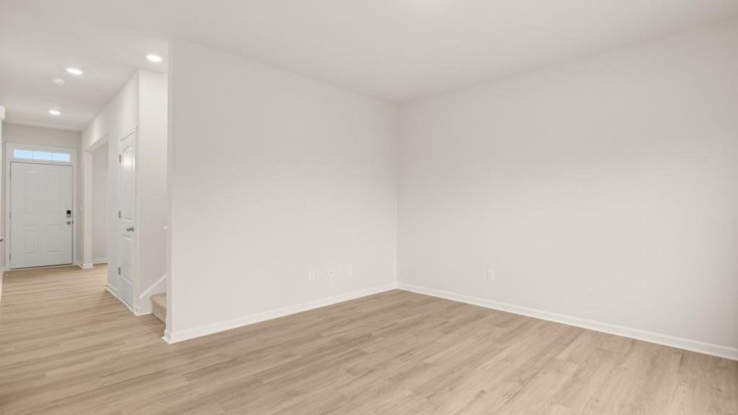 Spacious, unfurnished interior of a new home in Pointe Park, Union City (Image 24).
