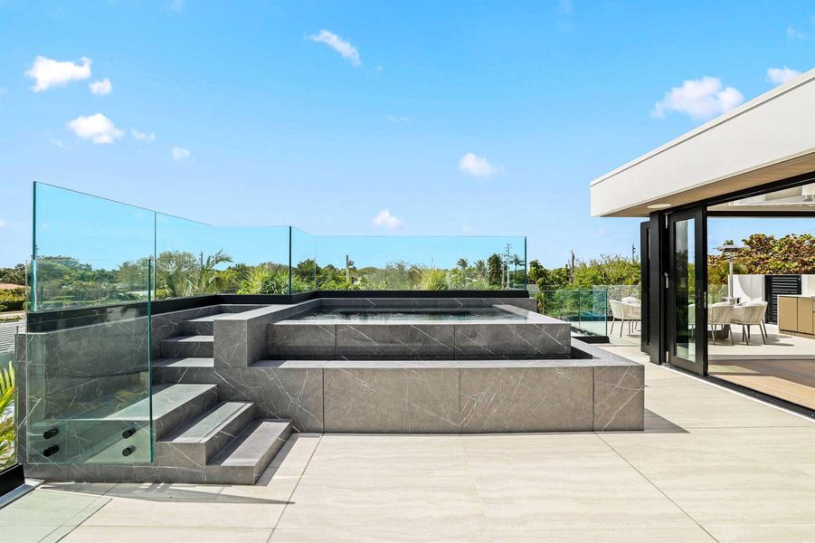 Rooftop Spa