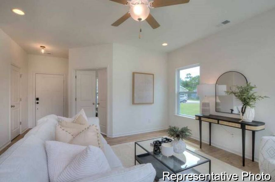 Furnished interior view inside a new home in Reedy Fork Middleton, Greensboro (Image 9).