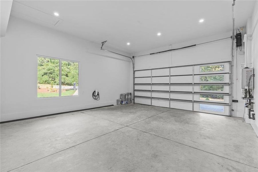 Spacious, unfurnished interior of a new home in , Winder (Image 25). Spacious, unfurnished interior of a new home in , Winder (Image 25).