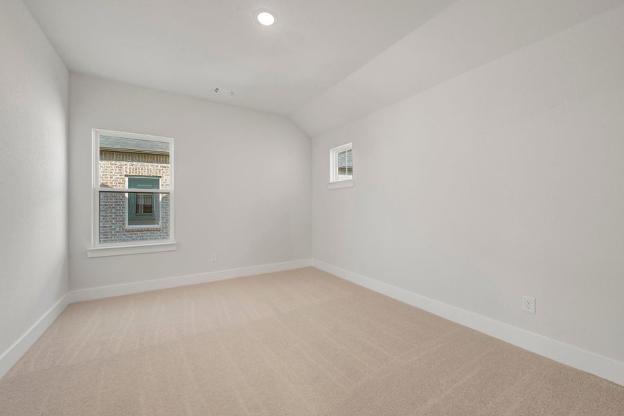 Spacious, unfurnished interior of a new home in Treeline, Justin (Image 21).