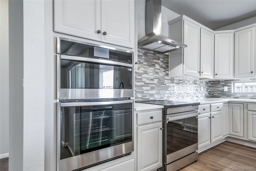 Furnished interior view inside a new home in , Aurora (Image 4).