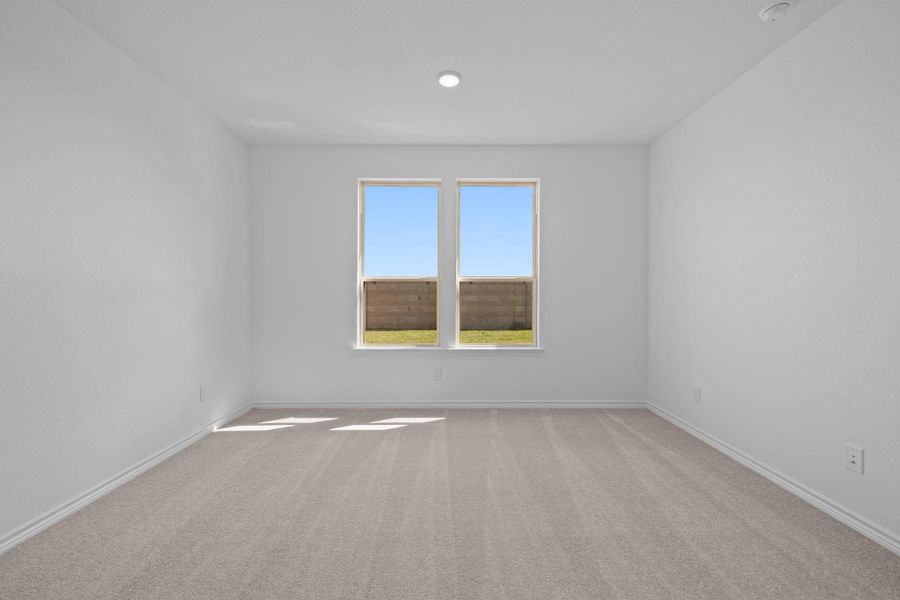 Spacious, unfurnished interior of a new home in River Ranch, Dayton (Image 17).