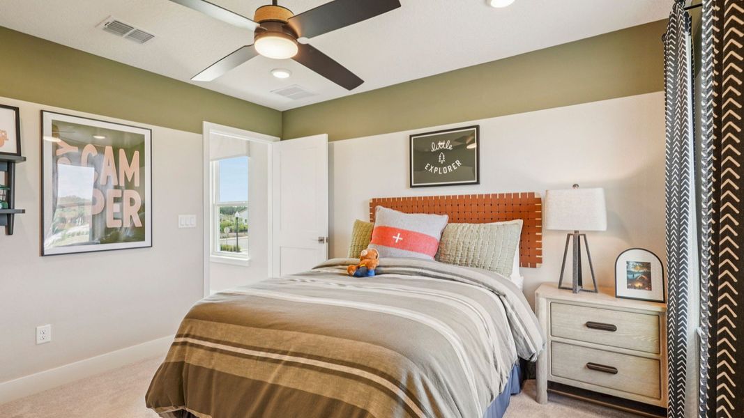 Representative furnished interior of a home built from the Tupelo by DRB Homes in Lakeside at Satilla, St. Cloud (Image 18).