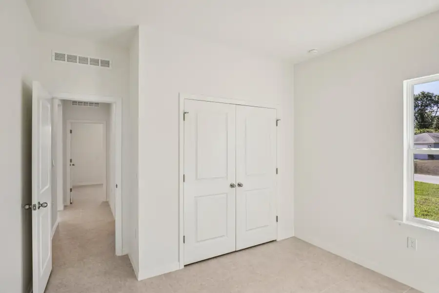 Representative unfurnished interior of a home built from the Huntington by Maronda Homes in Palm Coast, Palm Coast (Image 31).
