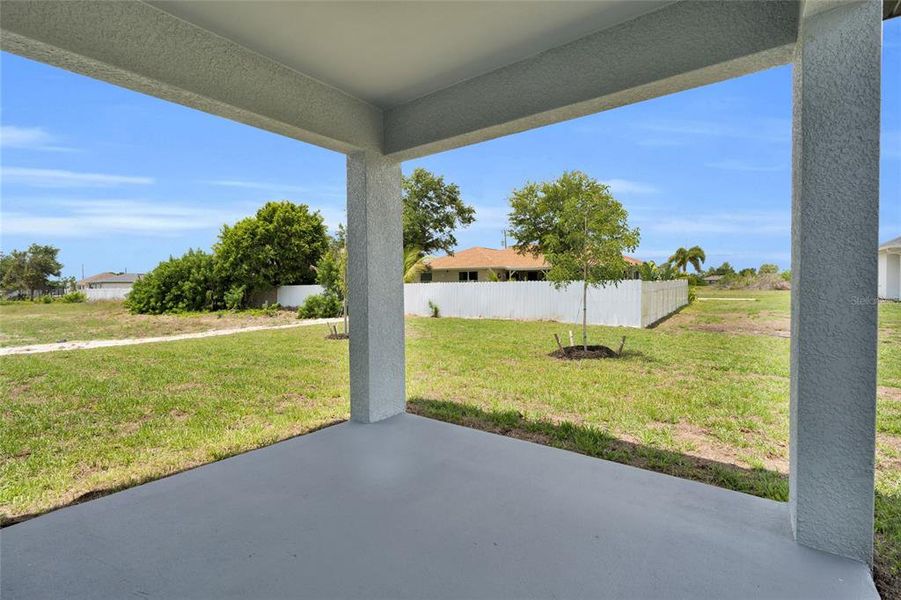 Exterior details and patio area of a home in , Cape Coral (Image 22).