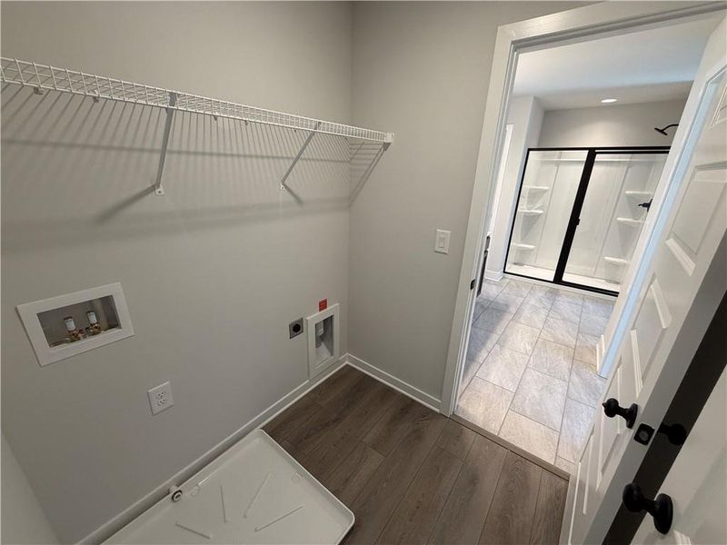 Spacious, unfurnished interior of a new home in Millstone at Mundy Mill, Gainesville (Image 12).