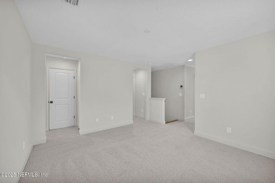 Spacious, unfurnished interior of a new home in Crosswinds at Nocatee, Ponte Vedra (Image 16).